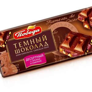 Шоколад десертный с орехом и изюмом