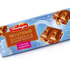 Шоколад молочный с орехом и изюмом