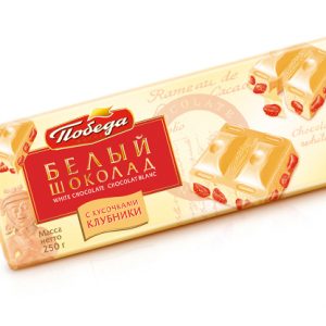 Шоколад белый с клубникой